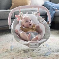 INGENUITY Lehátko vibrujúce s melódiou Flora the Unicorn™ 0 m+, do 9 kg