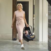 Nuna Arra Next + Nuna Todl Next + otočná báza Nuna Base Next