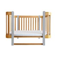Detská antirefluxná rastúca postieľka Nika Duo – prírodné drevo so sivými nožičkami