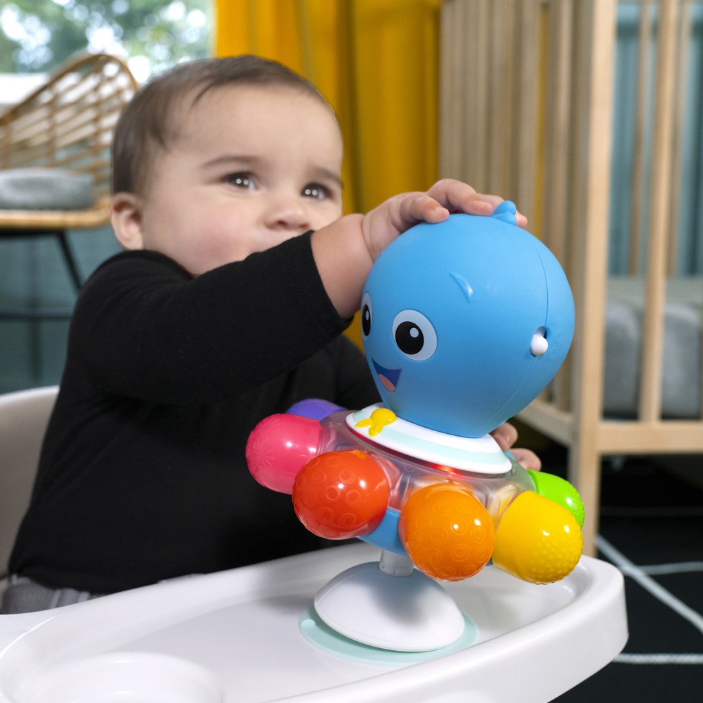 BABY EINSTEIN Hračka senzorická chobotnica s prísavkou Opus's Spin &amp; Sea™ 3m+
