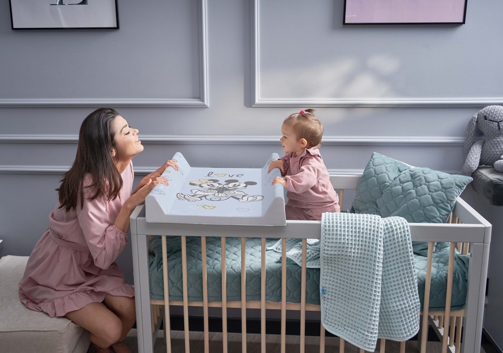 CEBA Podložka prebaľovacia s pevnou doskou COMFORT (50x70) Disney Minnie &amp; Mickey Blue