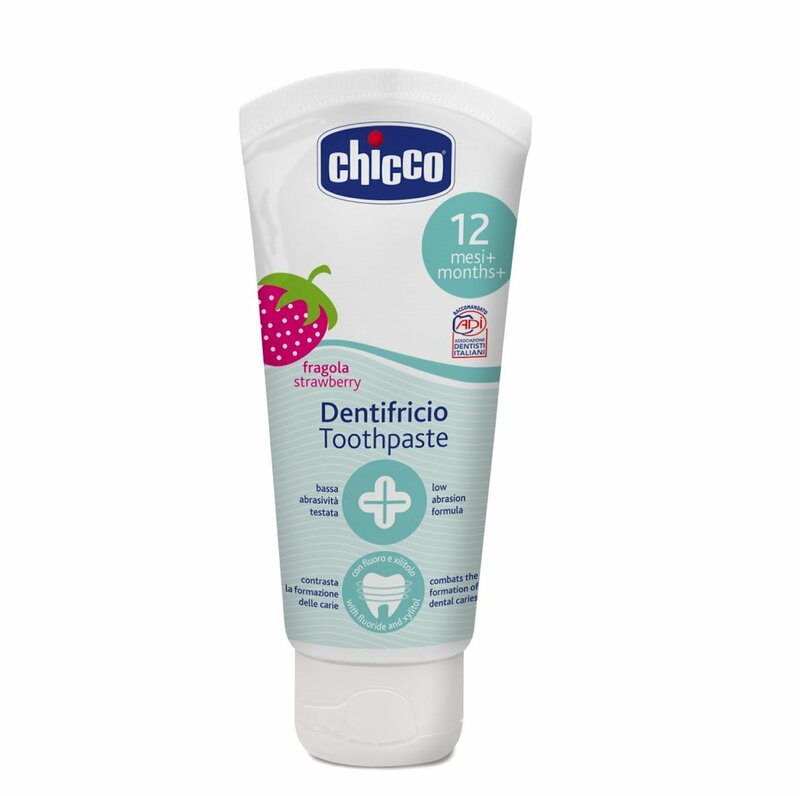CHICCO Set zubná kefka a pasta s fluórom v puzdre Always Smiling zelená 12m+