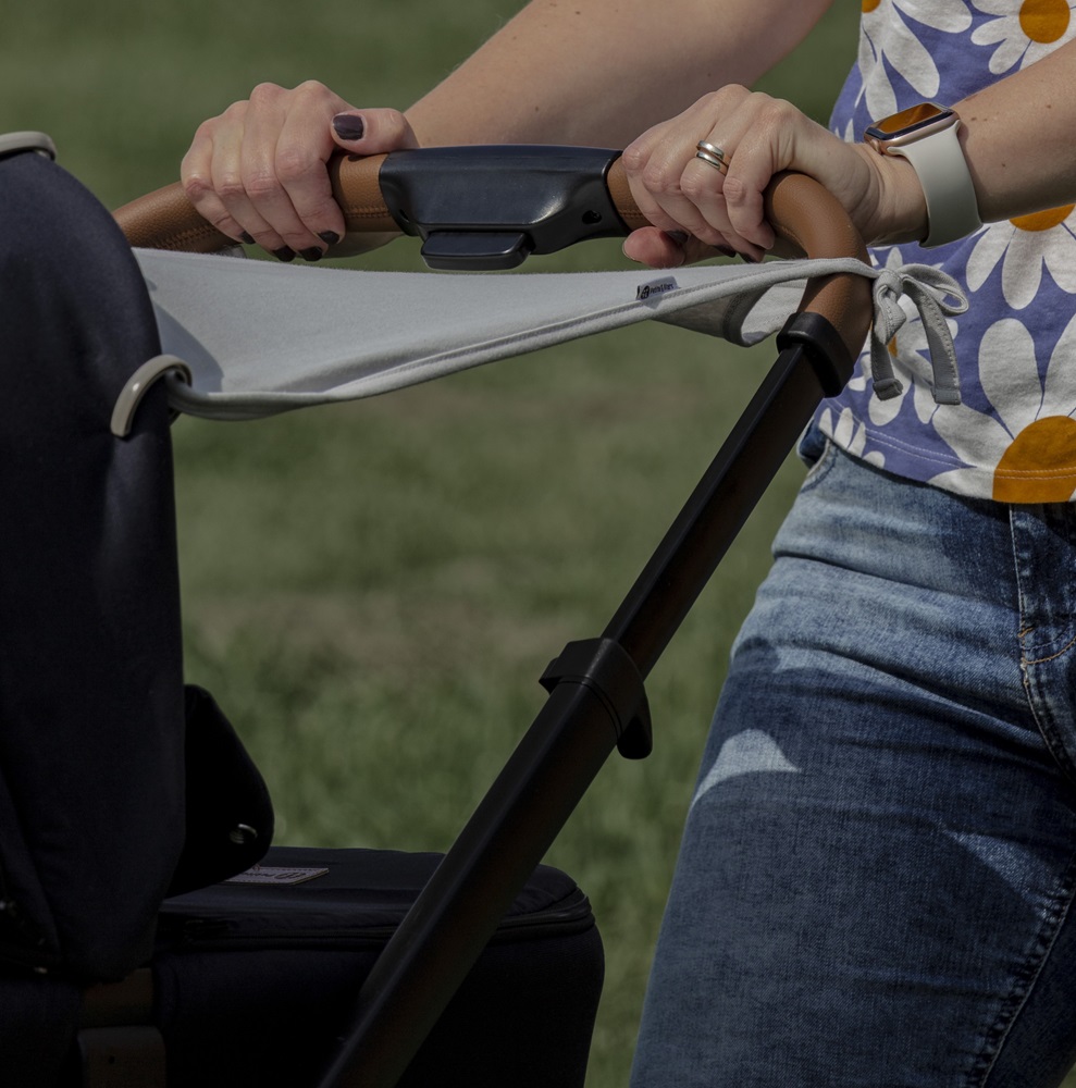 PETITE&amp;MARS Clona slnečná do kočíka Sunny Mocha Mousse