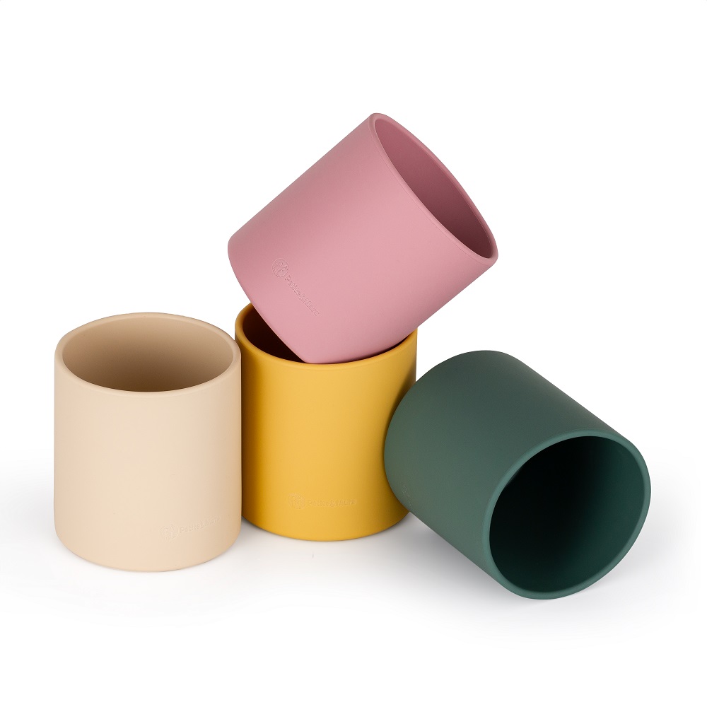 PETITE&amp;MARS Hrnček silikonový Take&amp;Match Intense Ochre 6m+