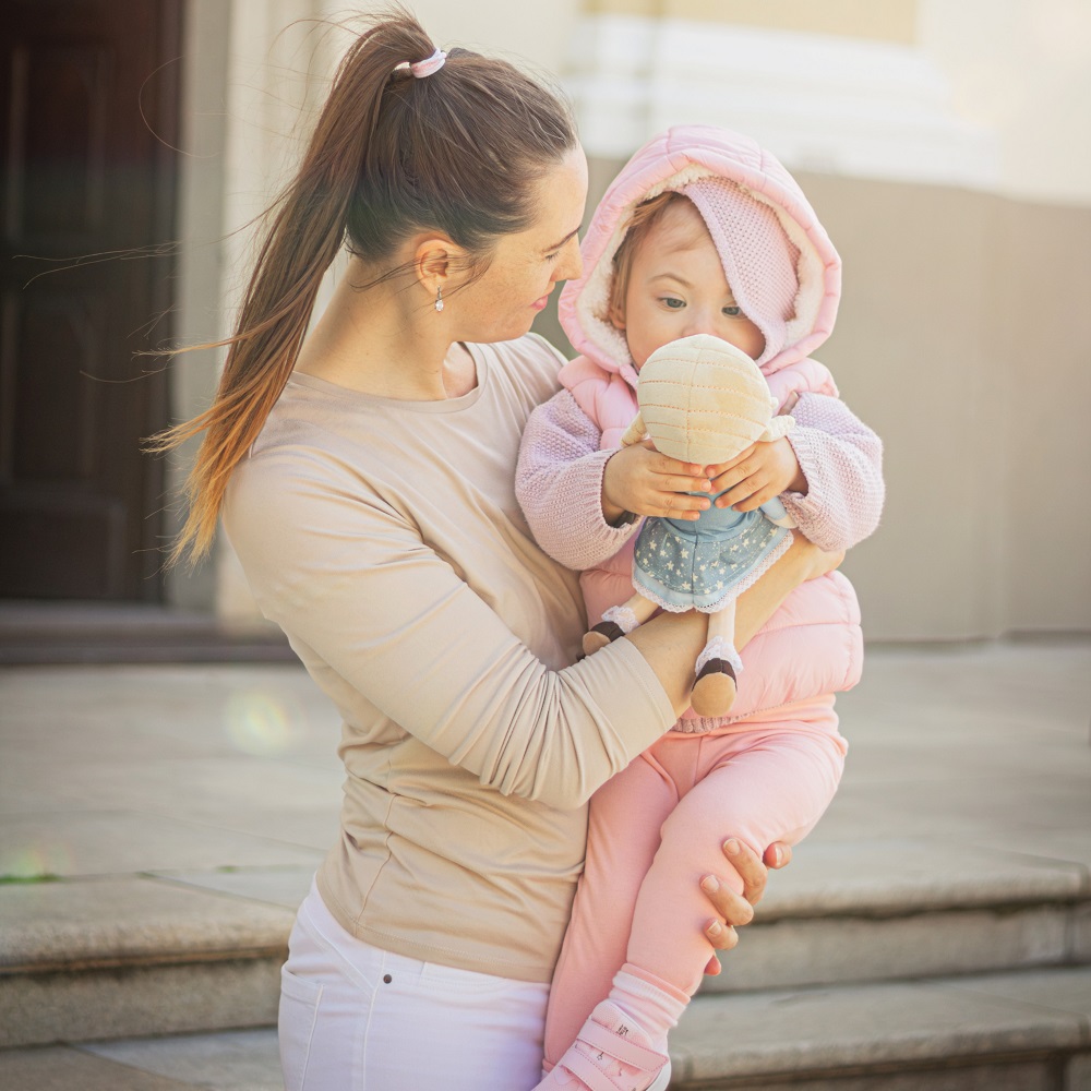 PETITE&amp;MARS Bábika plyšová Elise 0+, 35 cm