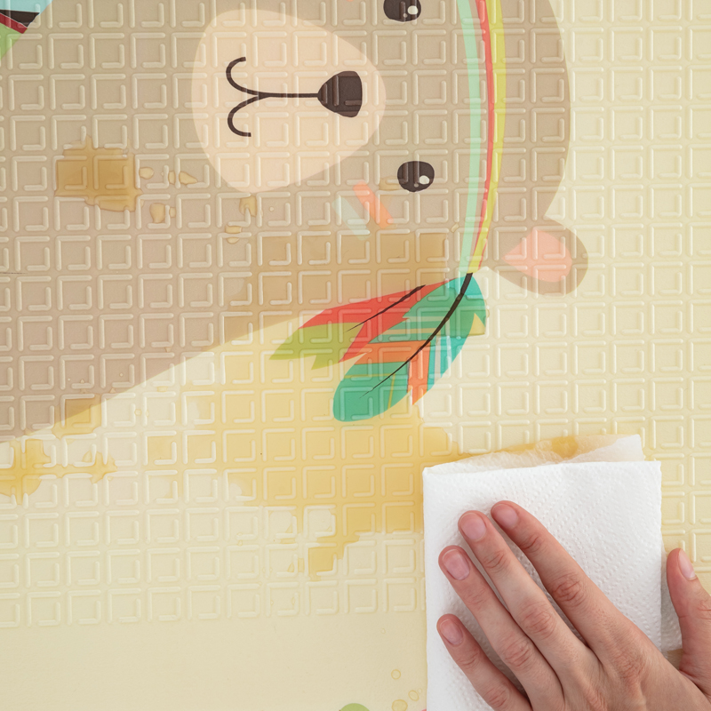 PETITE&amp;MARS Podložka na hranie skladacia Campy Elephant&amp;Fox