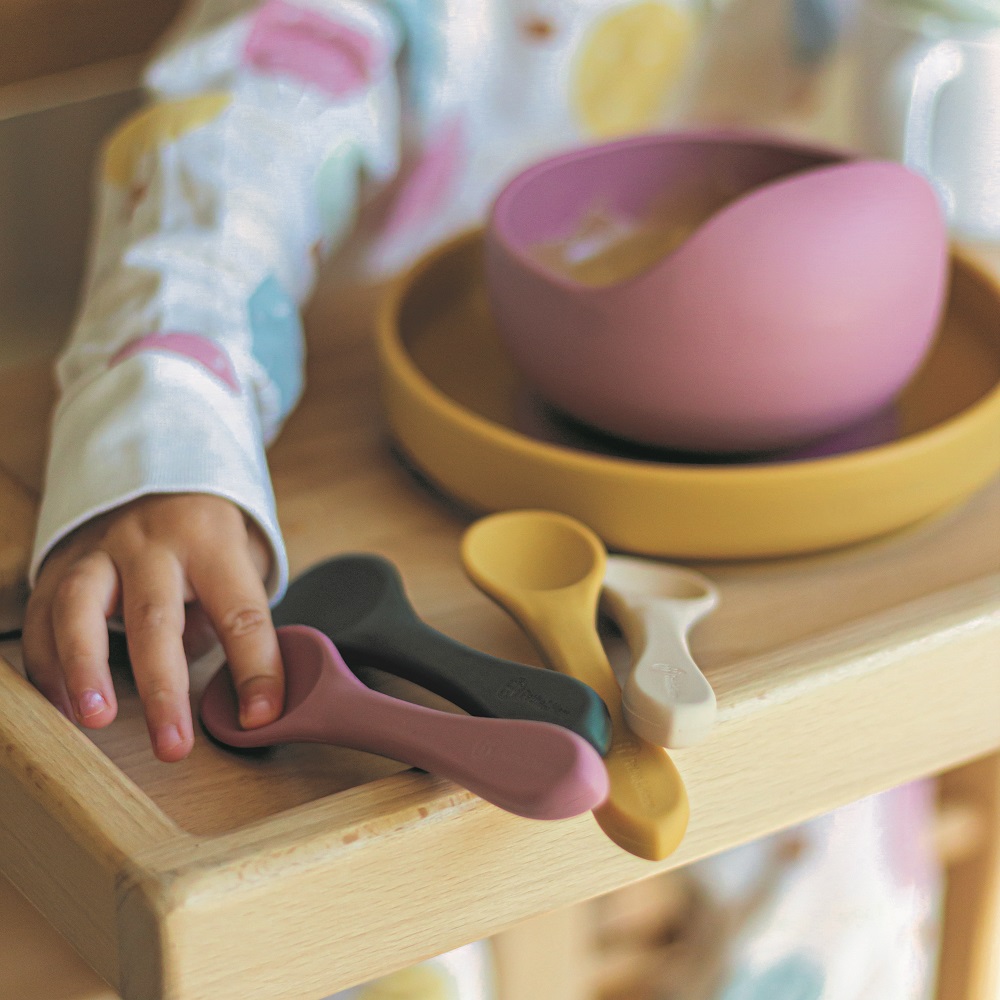 PETITE&amp;MARS Príbor silikónový TAKE&amp;MATCH Dusty Rose 6m+