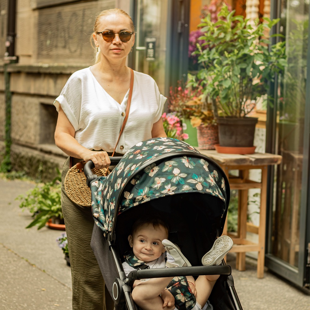 PETITE&amp;MARS Strieška na kočík Street+/Street2 Limited 100 Flowers