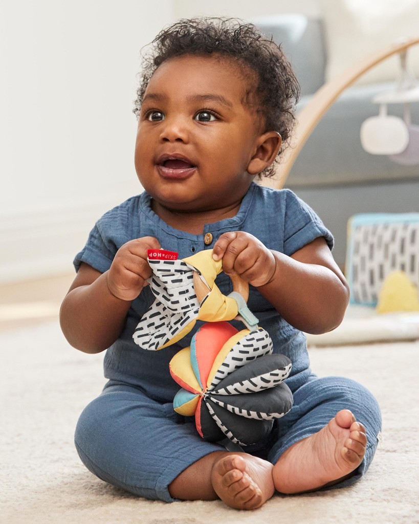 SKIP HOP Hračka aktívna na C krúžku Discoverosity 3v1 Montessori 0m+