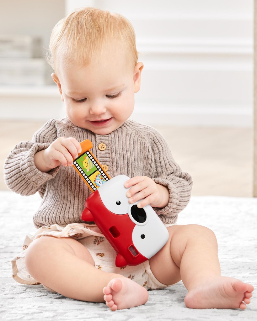 SKIP HOP Hračka fotoaparát Explore&amp;More 6m+