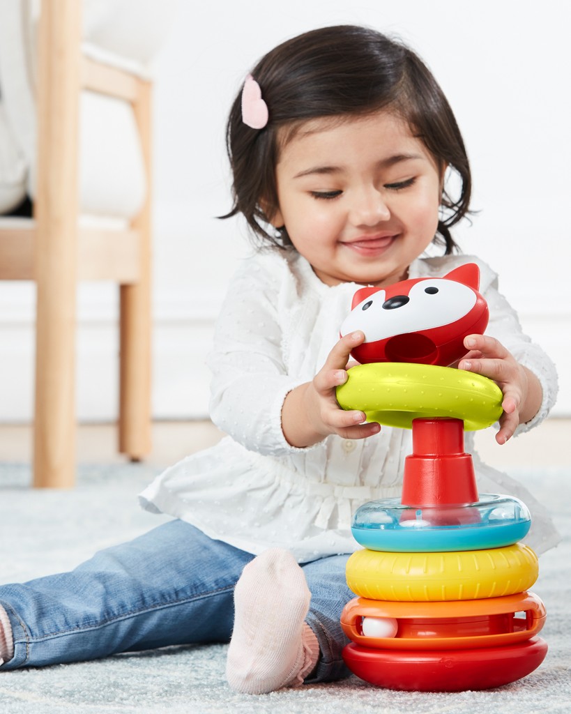 SKIP HOP Hračka stohovacia pyramída Líška Explore&amp;More 6m+