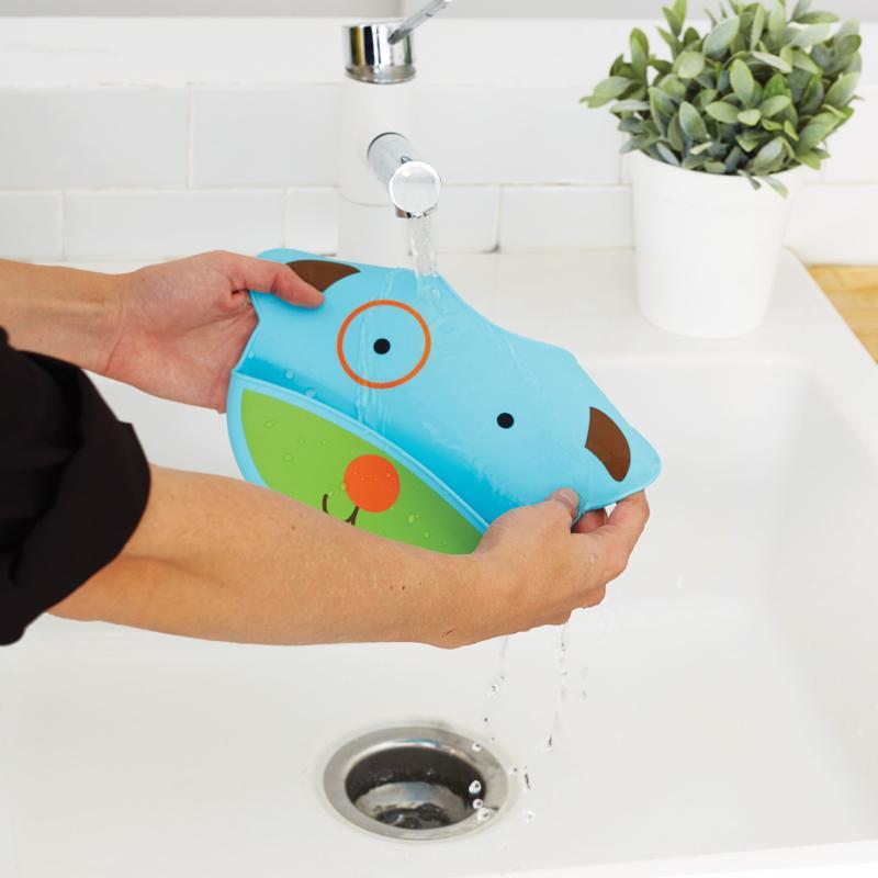 SKIP HOP Zoo Podbradník silikónový Psík 6m+