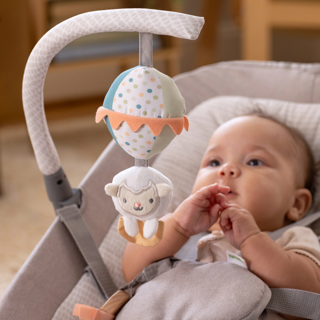 INGENUITY Lehátko masážne vibrujúce s melódiou Soulful Skies™ 0m+ do 9kg