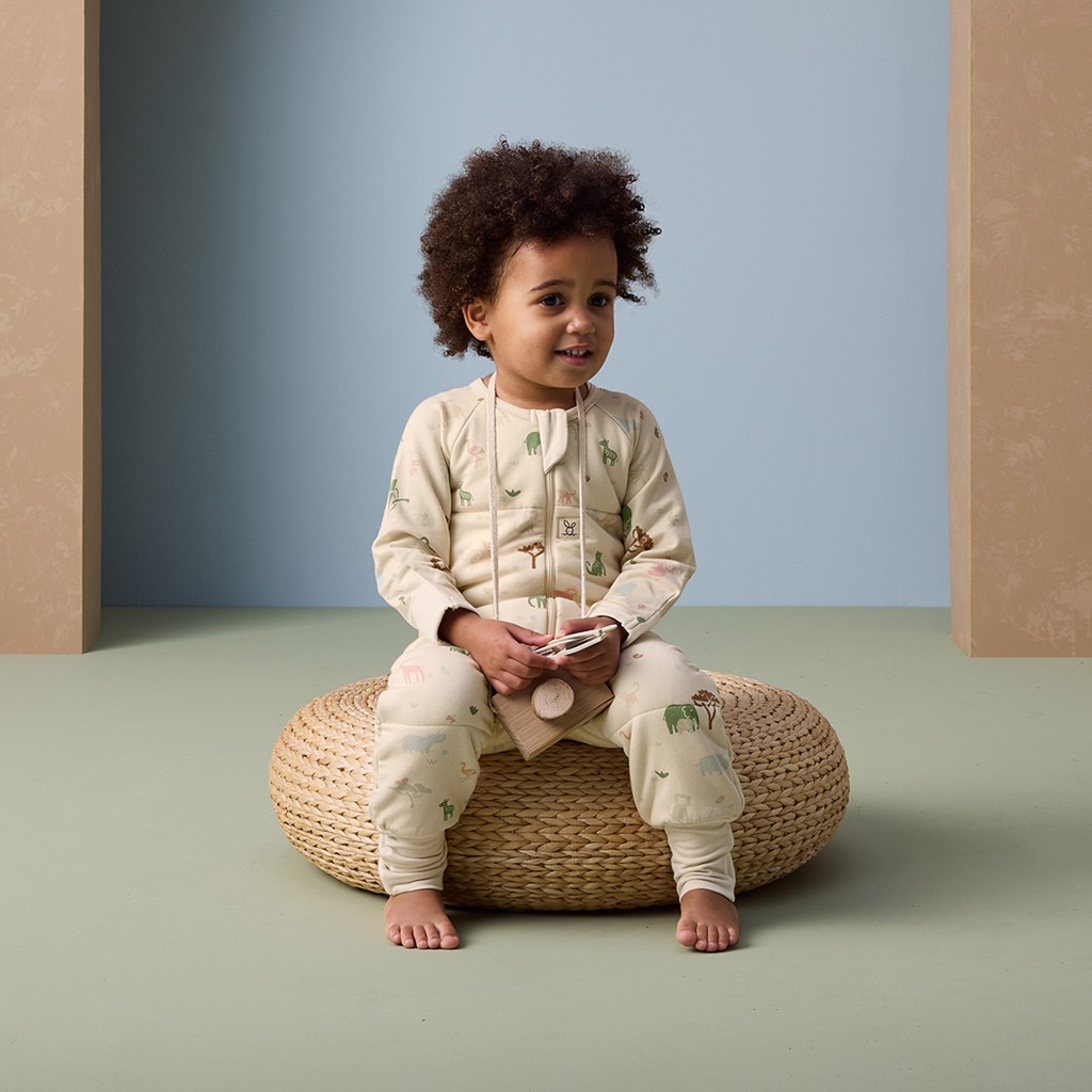 ERGOPOUCH Overal na spanie organická bavlna Onesie Savannah 6-12 m, 2,5 tog