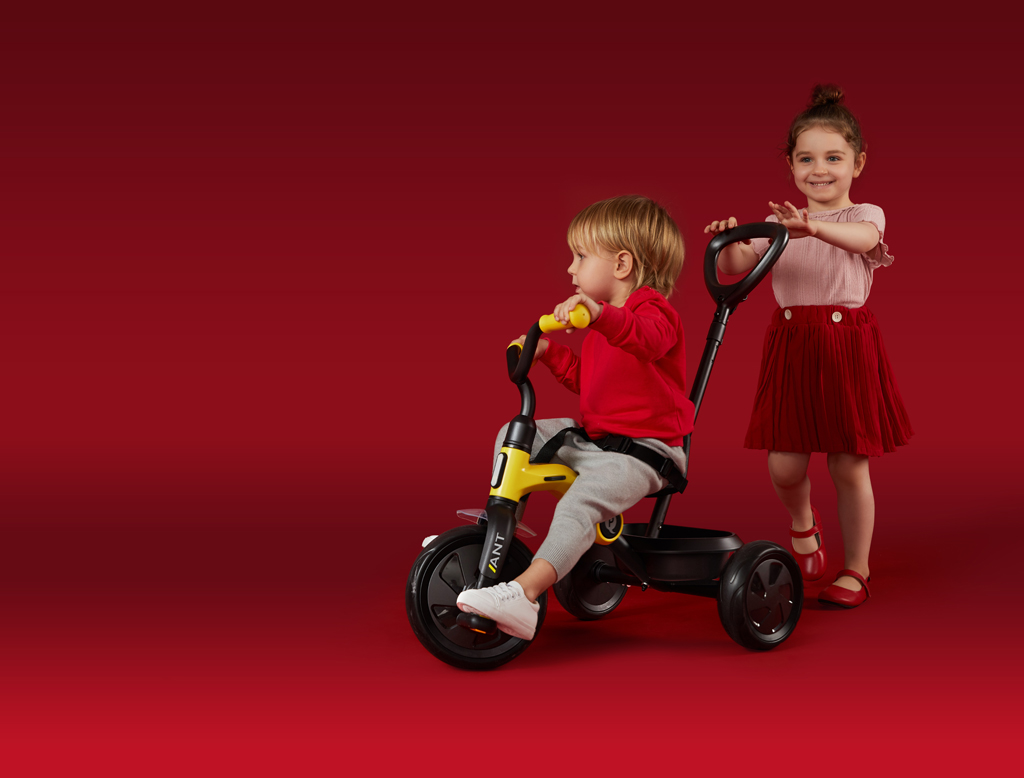 QPLAY Trojkolka Ant plus Rose, vek 2 - 6 rokov