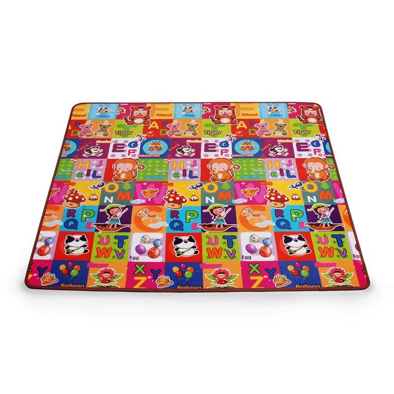 PETITE&amp;MARS Podložka na hranie Joy 180 x 150 x 1 cm