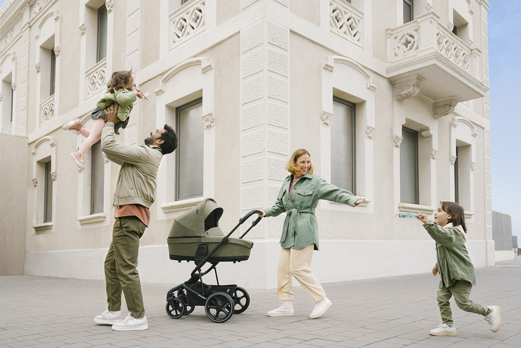 EASYWALKER Set 4XL Kočík kombinovaný Harvey3 Fossil Grey/Spring Green s príslušenstvom