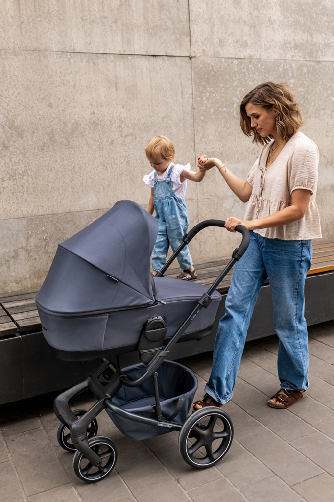 EASYWALKER Set XL kočík kombinovaný Harvey NXT s príslušenstvom Eclipse Black