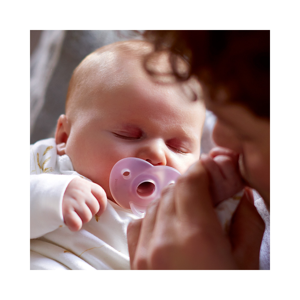 Philips AVENT Cumlík 0-6m Soothie dievča 2 ks