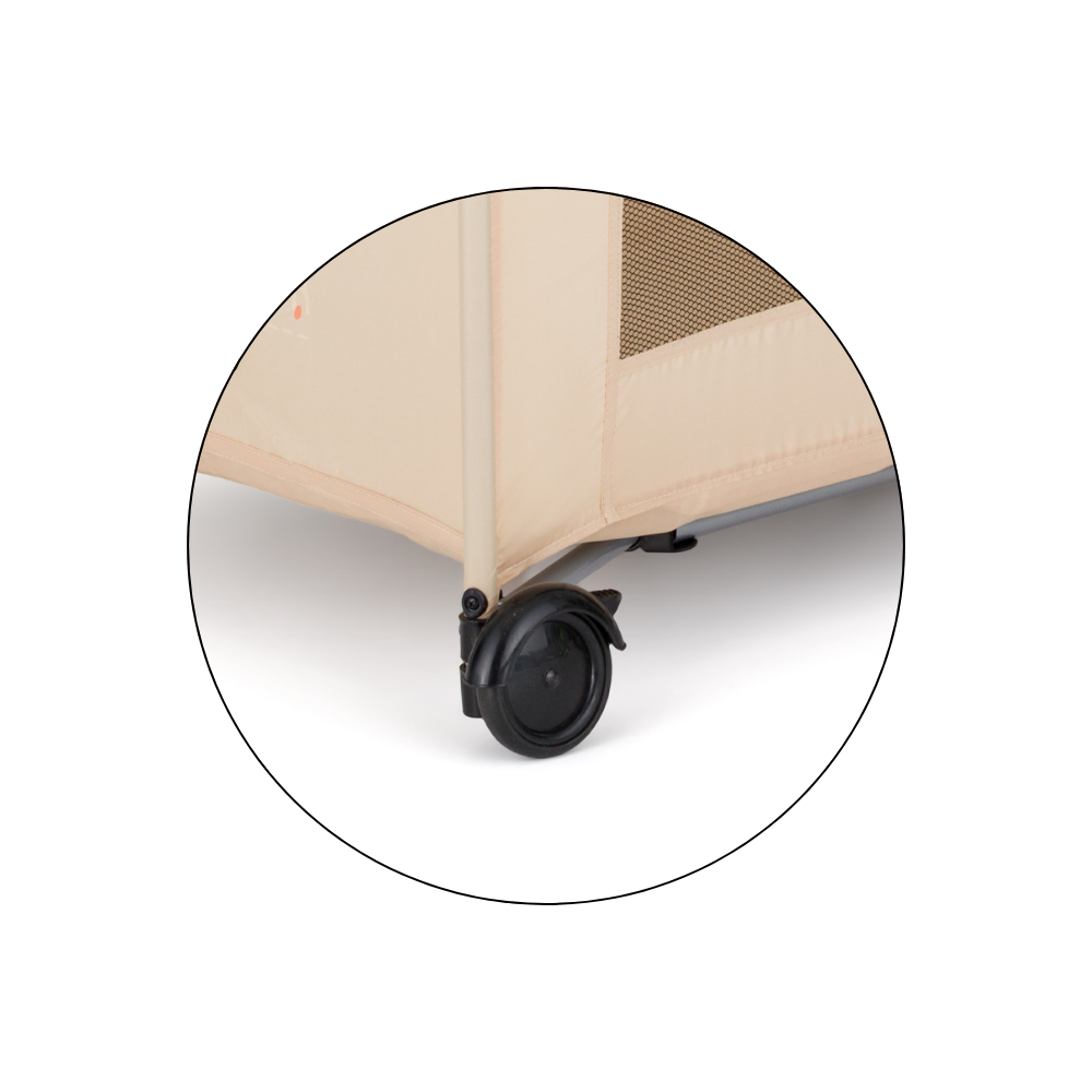 PETITE&amp;MARS Postieľka cestovná Koot - Tiger Super Hero