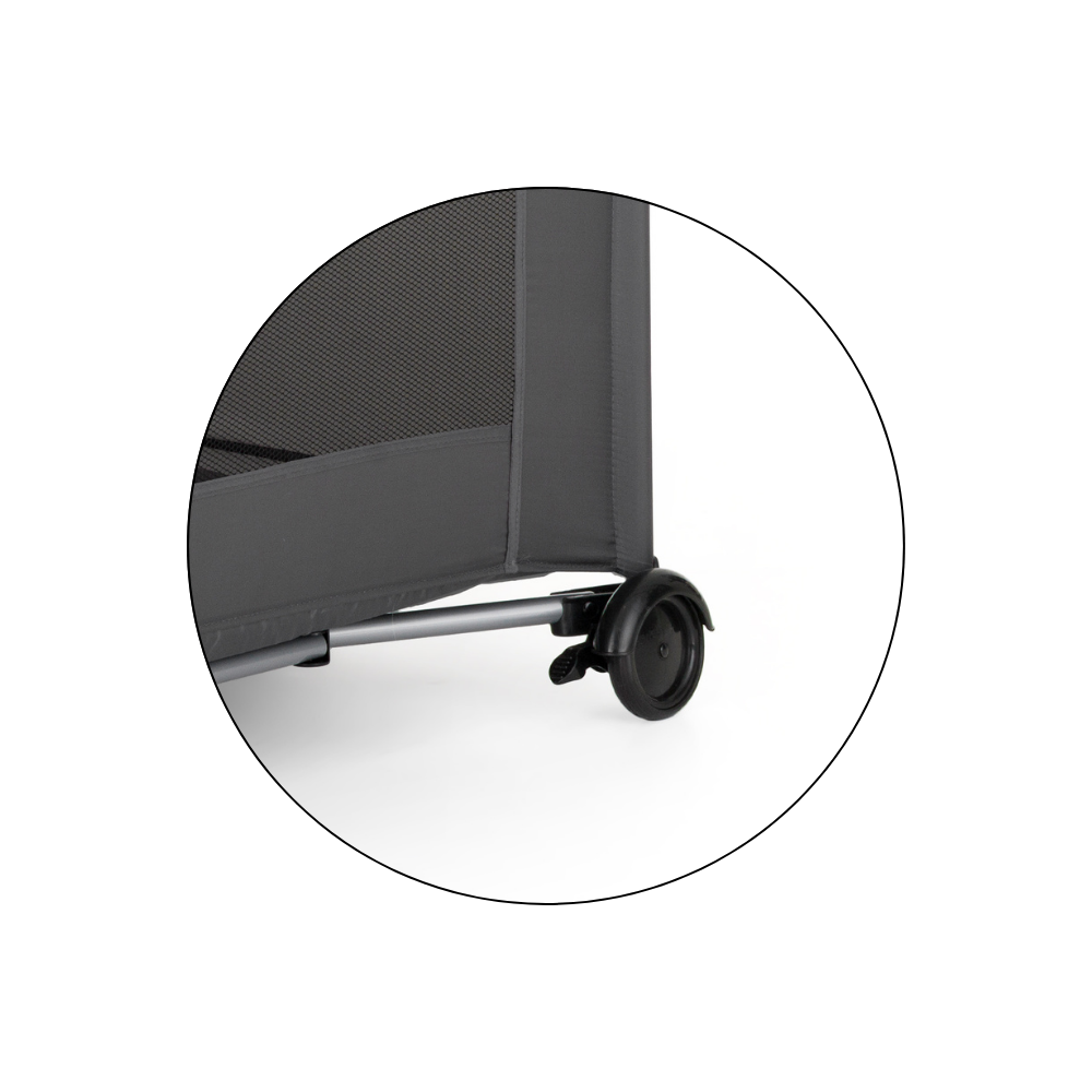 PETITE&amp;MARS Postieľka cestovná Nyja Urban Jungle Charcoal