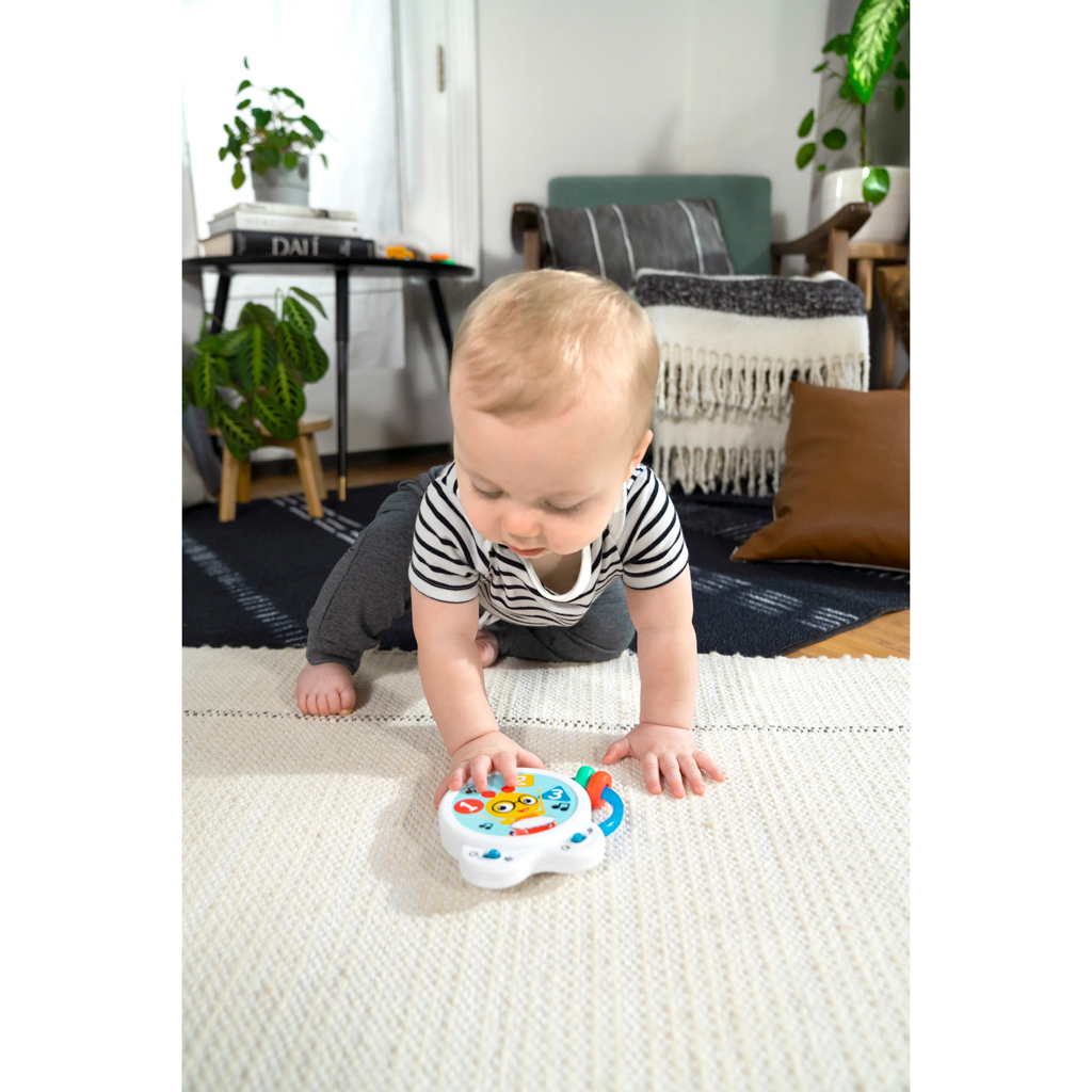 BABY EINSTEIN Hračka hudobná bubon Tiny Tempo™ 3m+