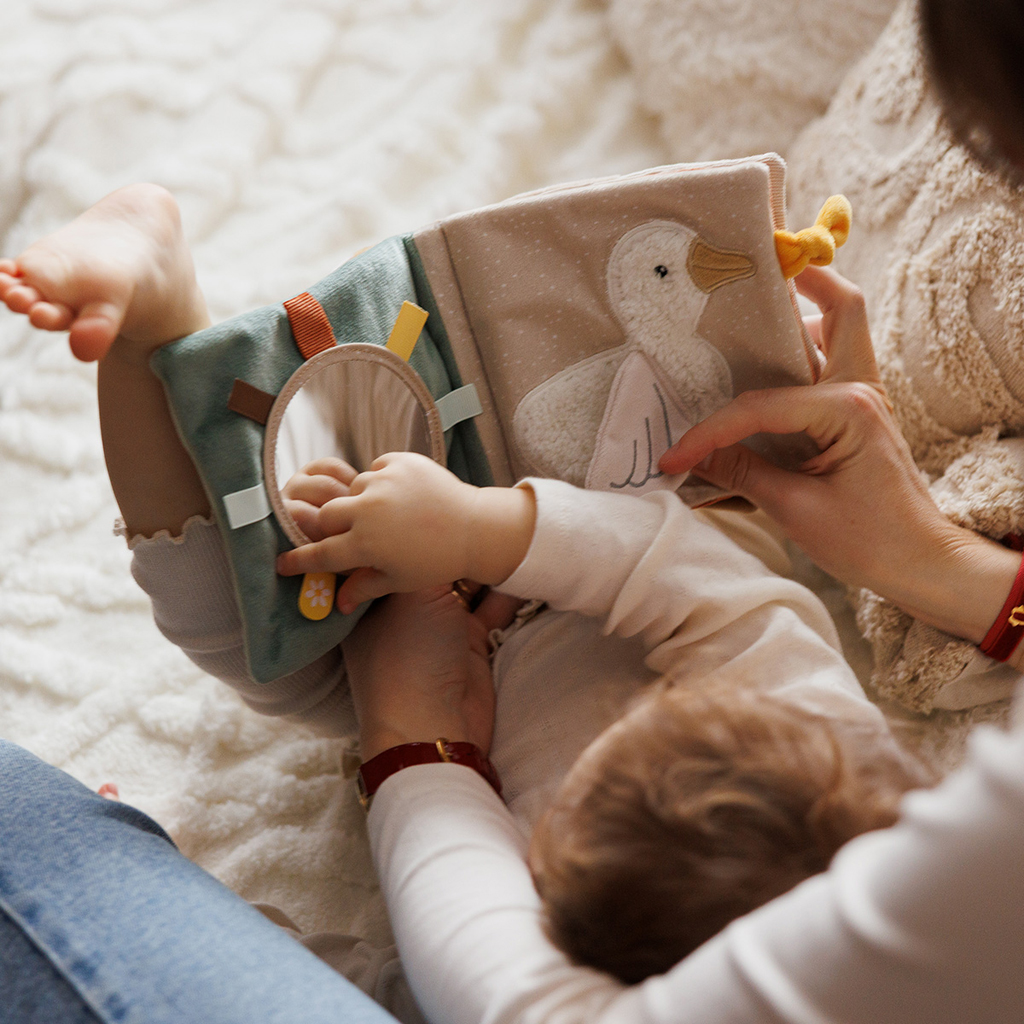 BABYONO Knižka senzorická Cow Bingo 0m+