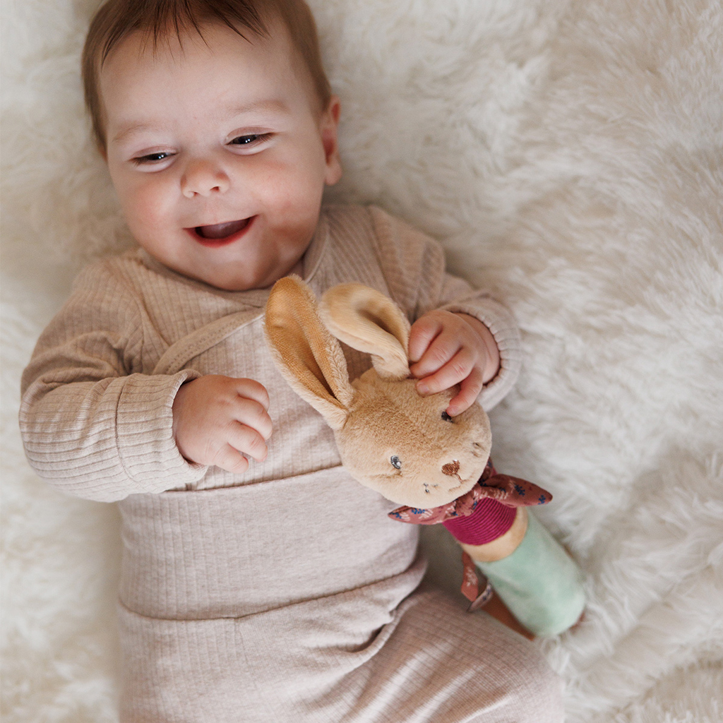 BABYONO Hračka pískacia s hryzačkou Rabbit Karo 3m+