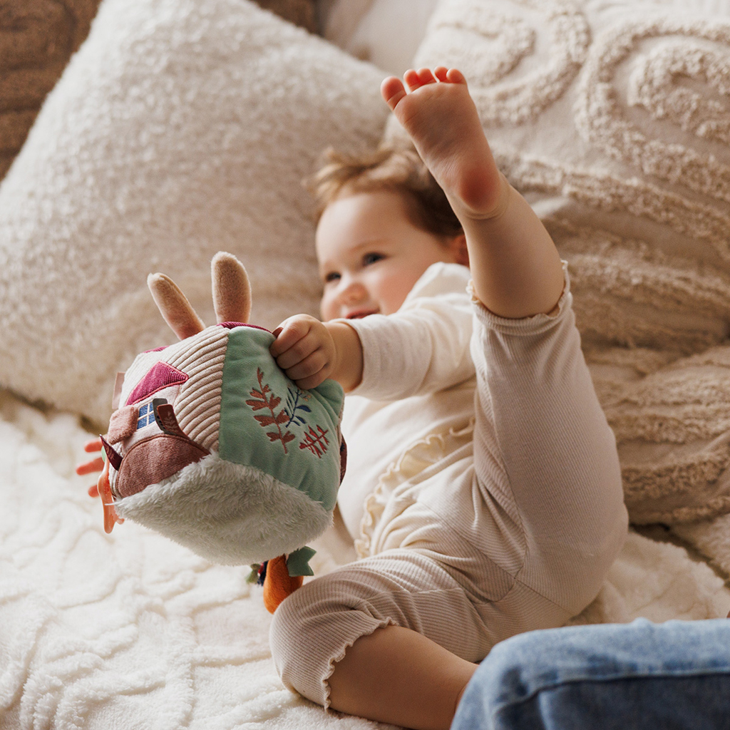 BABYONO Kocka sensorická Rabbit Karo 0m+