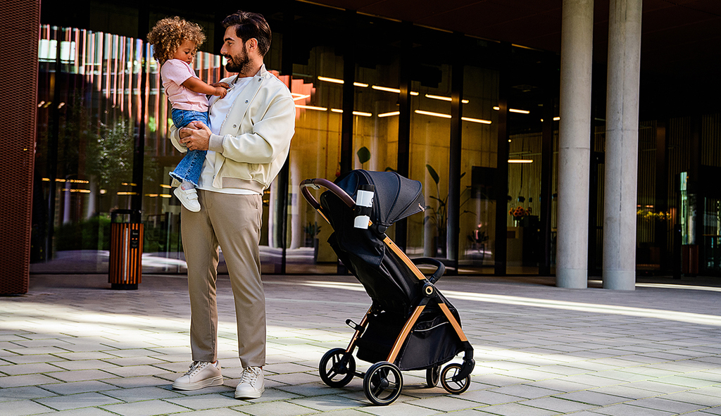 LIONELO Kočík športový Ingrid Green Emerald