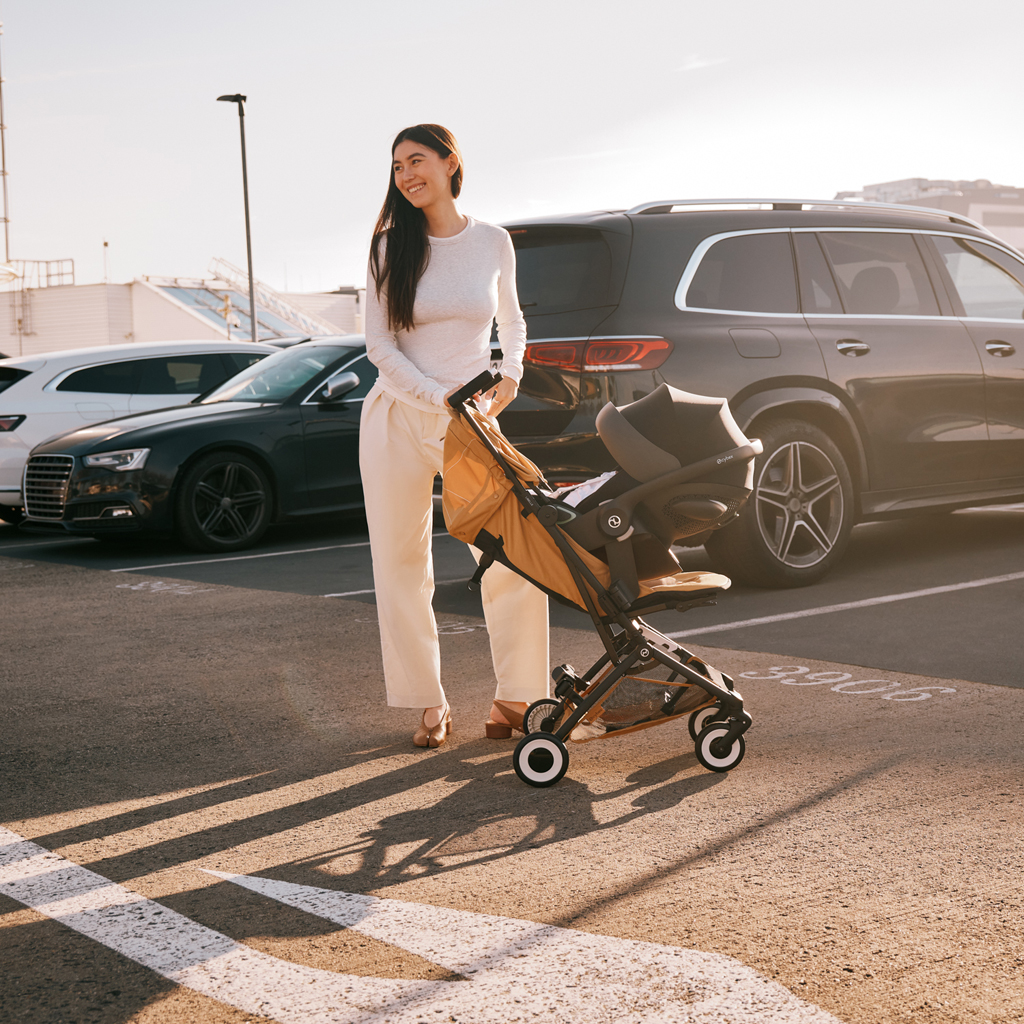 CYBEX Golfový kočík Libelle Almond Beige (Taupe Frame) Gold