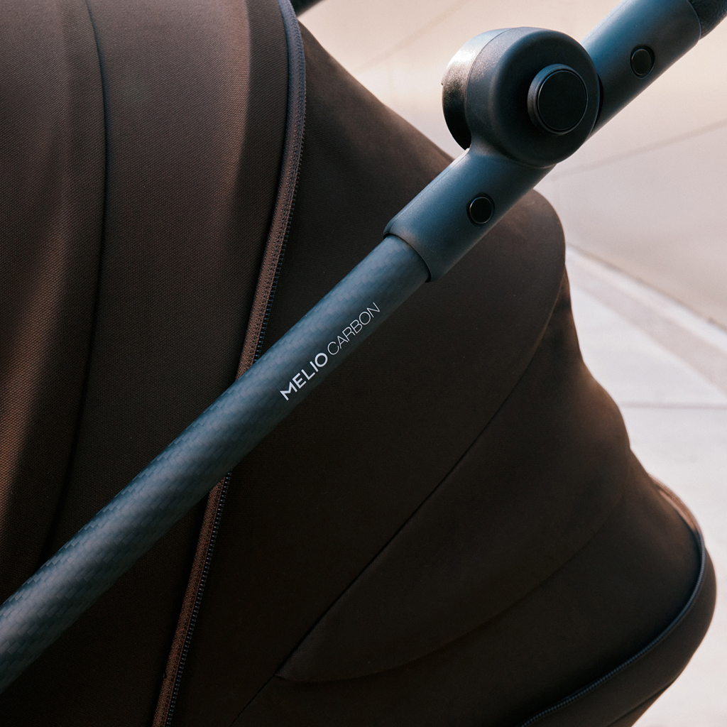 CYBEX Športový kočík Melio Carbon Almond Beige Gold