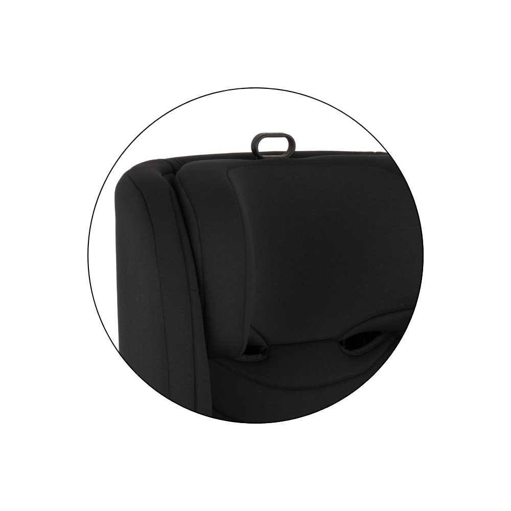 PETITE&amp;MARS Autosedačka Astor Pro i-Size Coal Black 100-150 cm (15-36 kg)