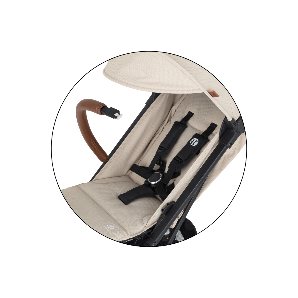 PETITE&amp;MARS Kočík športový Fly Sahara Beige