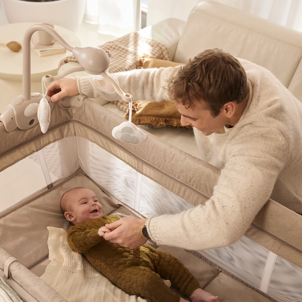 KINDERKRAFT Postieľka cestovná Leody Up Beige
