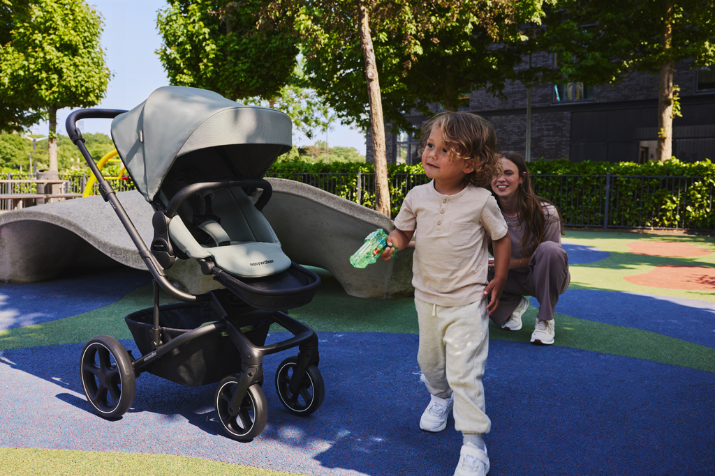 EASYWALKER Kočík kombinovaný Harvey⁵ 2v1 Midnight Black LITE RWS