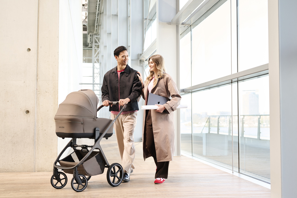 EASYWALKER Kočík kombinovaný Zoey Sage Green + CBX By CYBEX Aton B2 i-Size + základňa