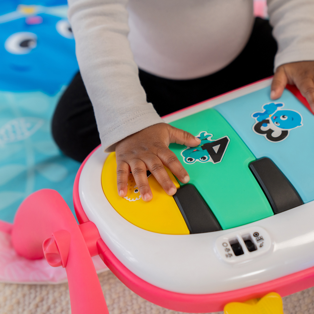BABY EINSTEIN Deka na hranie s aktivitami 4v1 Kickin’ Tunes™ Jellyfish Jamboree™ 0m+