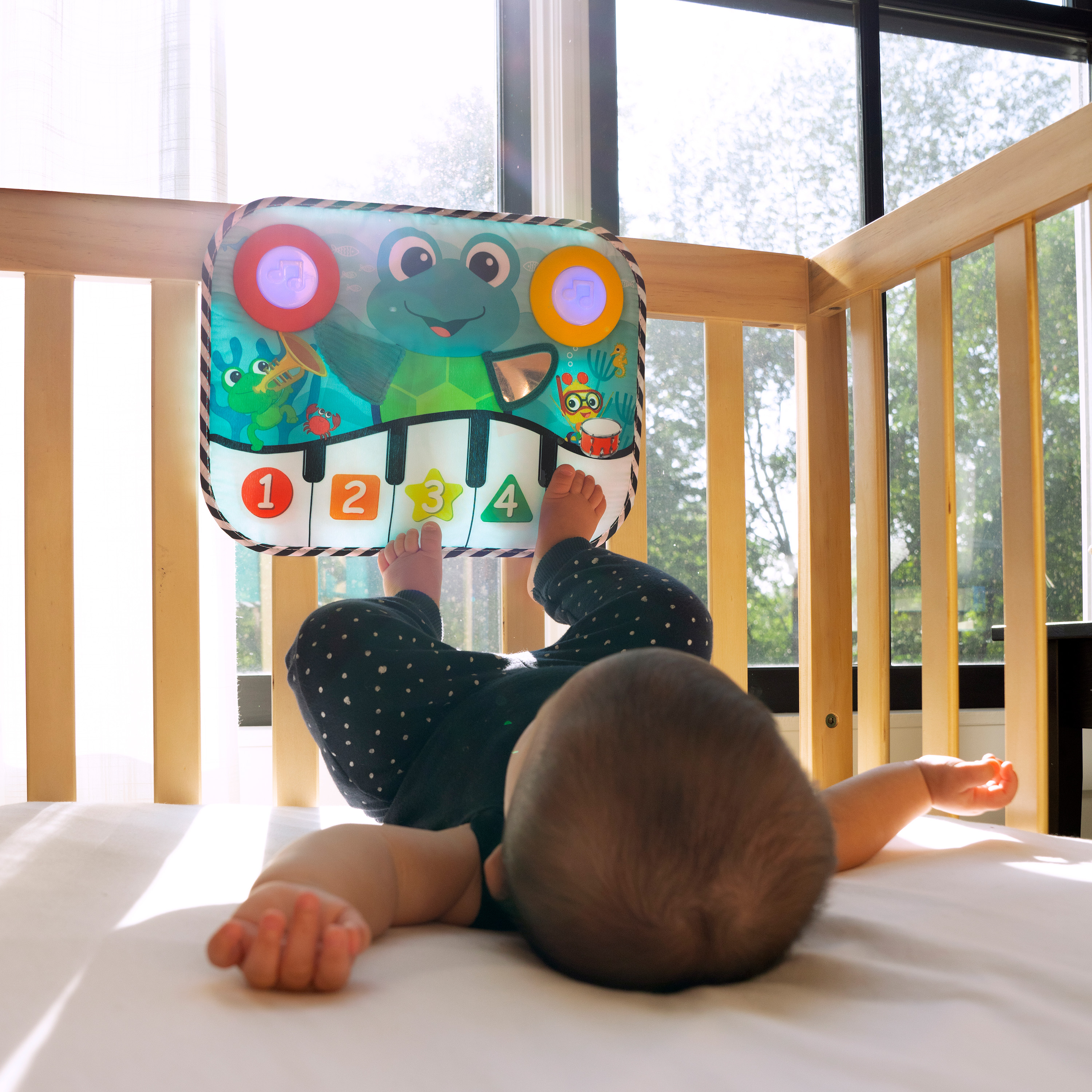 BABY EINSTEIN Klavír multifunkčný 2v1 Neptune's Kick &amp; Explore™ 0m+