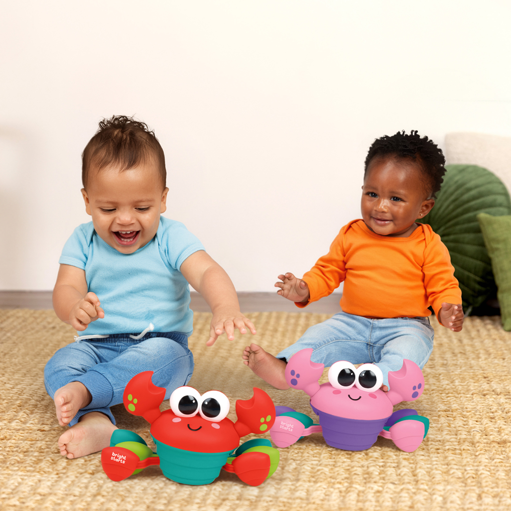 BRIGHT STARTS Hračka hudobná a multisenzorická Rockin' Crawling Crab™ - Pink, 6m+