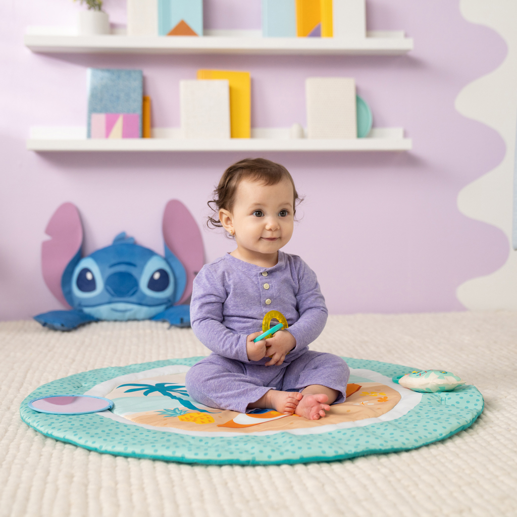DISNEY BABY Deka na hranie pre rozvoj motoriky a zmyslov Stitch Party Paradise™, 0m+