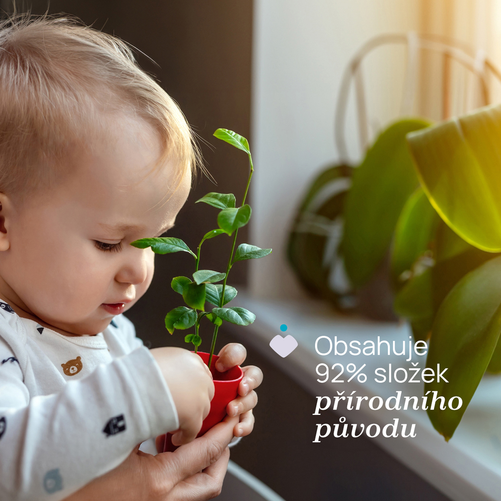CHICCO Sprchový gél 2v1 na vlasy a telo s dávkovačom Baby Moments 750 ml, 0m+