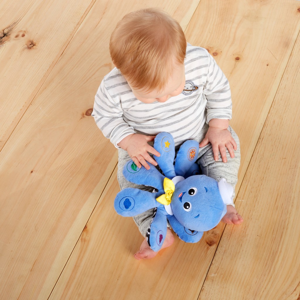 BABY EINSTEIN Hračka hudobná chobotnica Octoplush™ 3m+